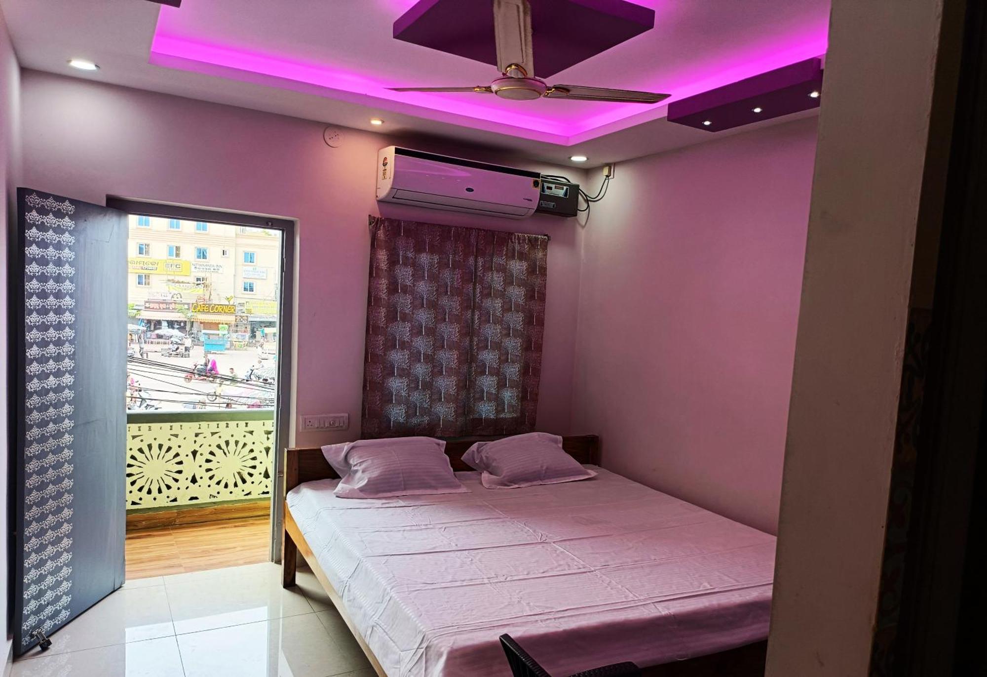 Hotel Grand View Пурі Екстер'єр фото