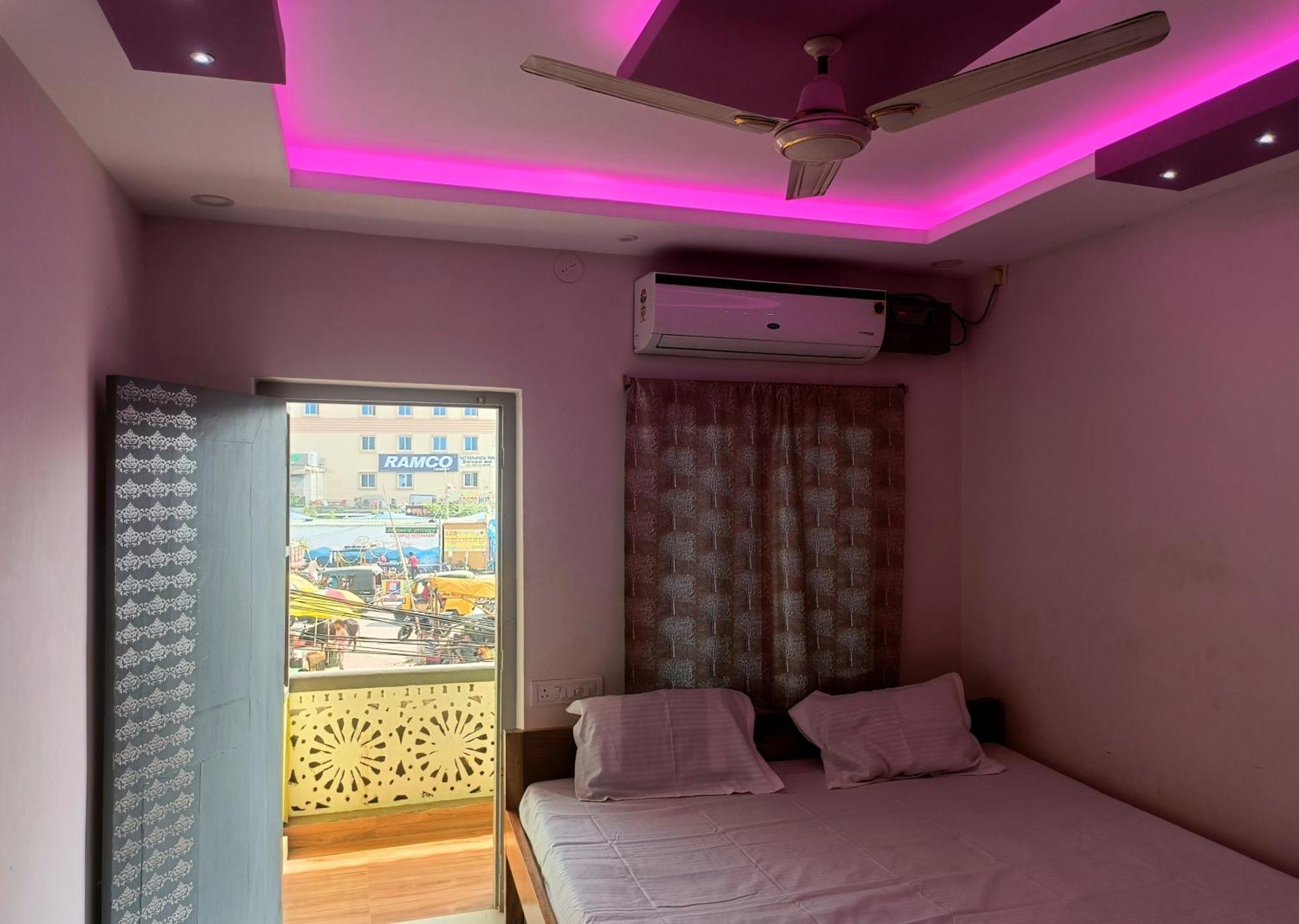 Hotel Grand View Пурі Екстер'єр фото